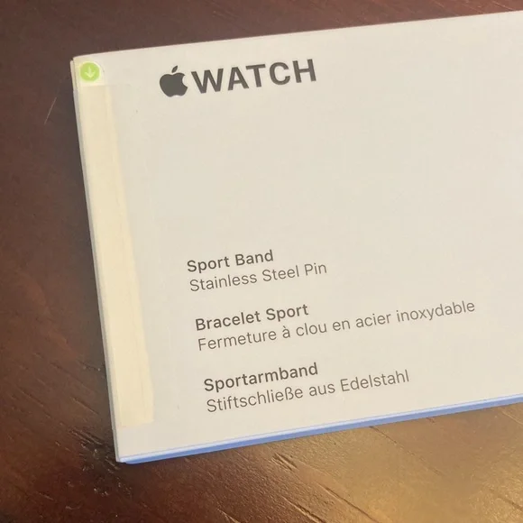 2 APPLE watch bands - Picture 5 of 10